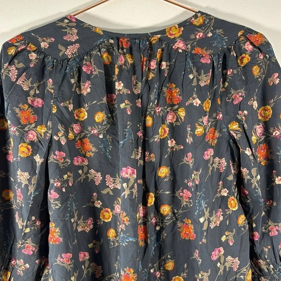 Lucky Brand Peasant Blouse Floral Navy V-Neck Modal Women’s Size XS - Picture 7 of 8